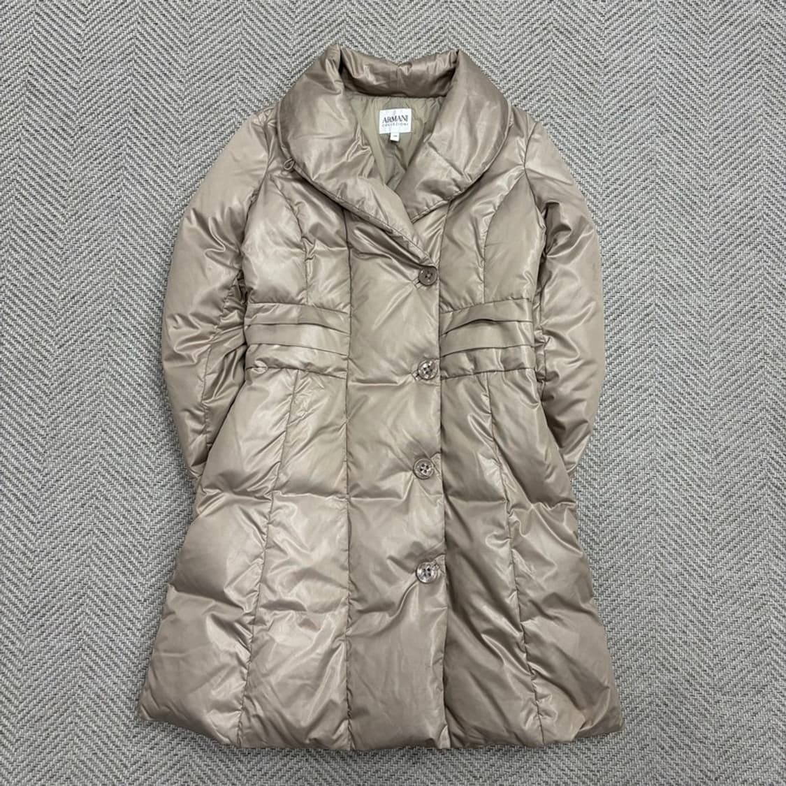 아르마니 꼴레지오니 구스다운 숄카라 패딩v1533 상품이미지1