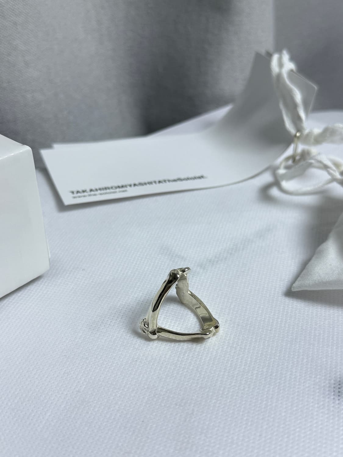 [새상품] 솔로이스트 빅토리 본 링 US 9.5 상품이미지2