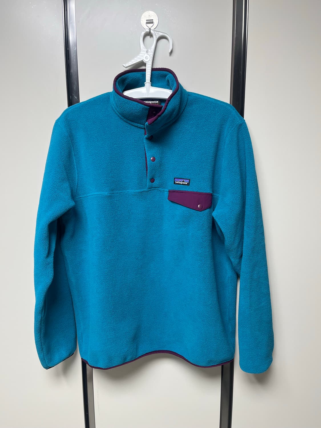 파타고니아 신칠라 비레이블루 L 상품이미지1