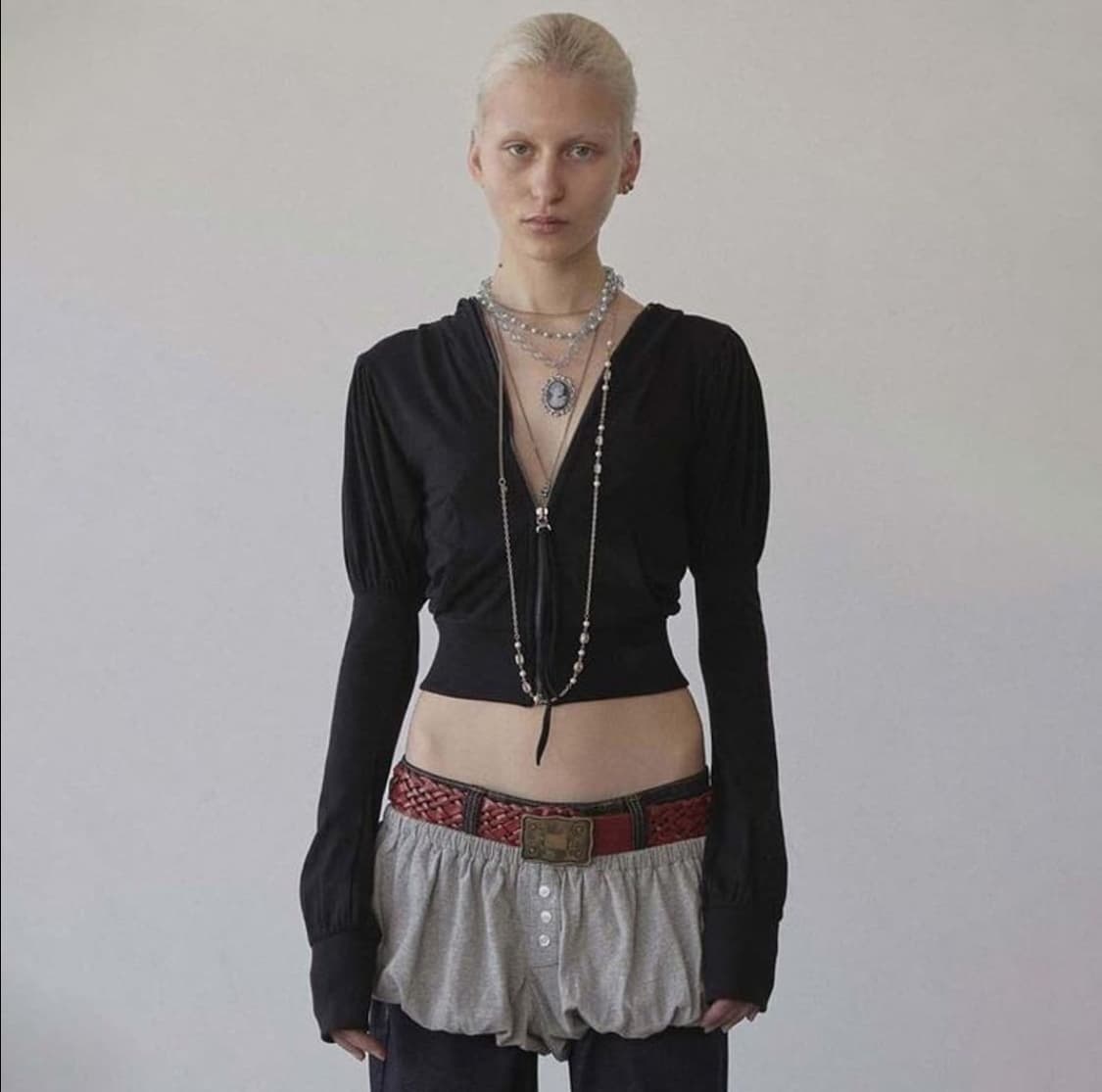 sculptor solid zip-up hoodie 상품이미지1