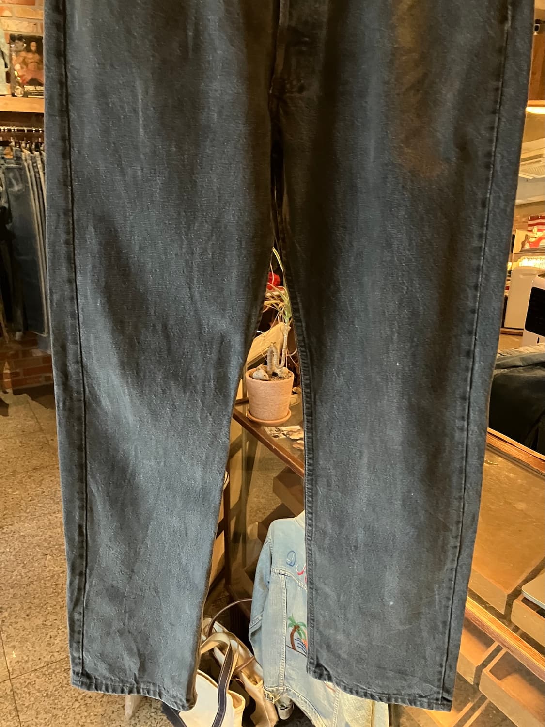 80s USA 빈티지 리바이스 501 블랙 데님 팬츠 상품이미지4