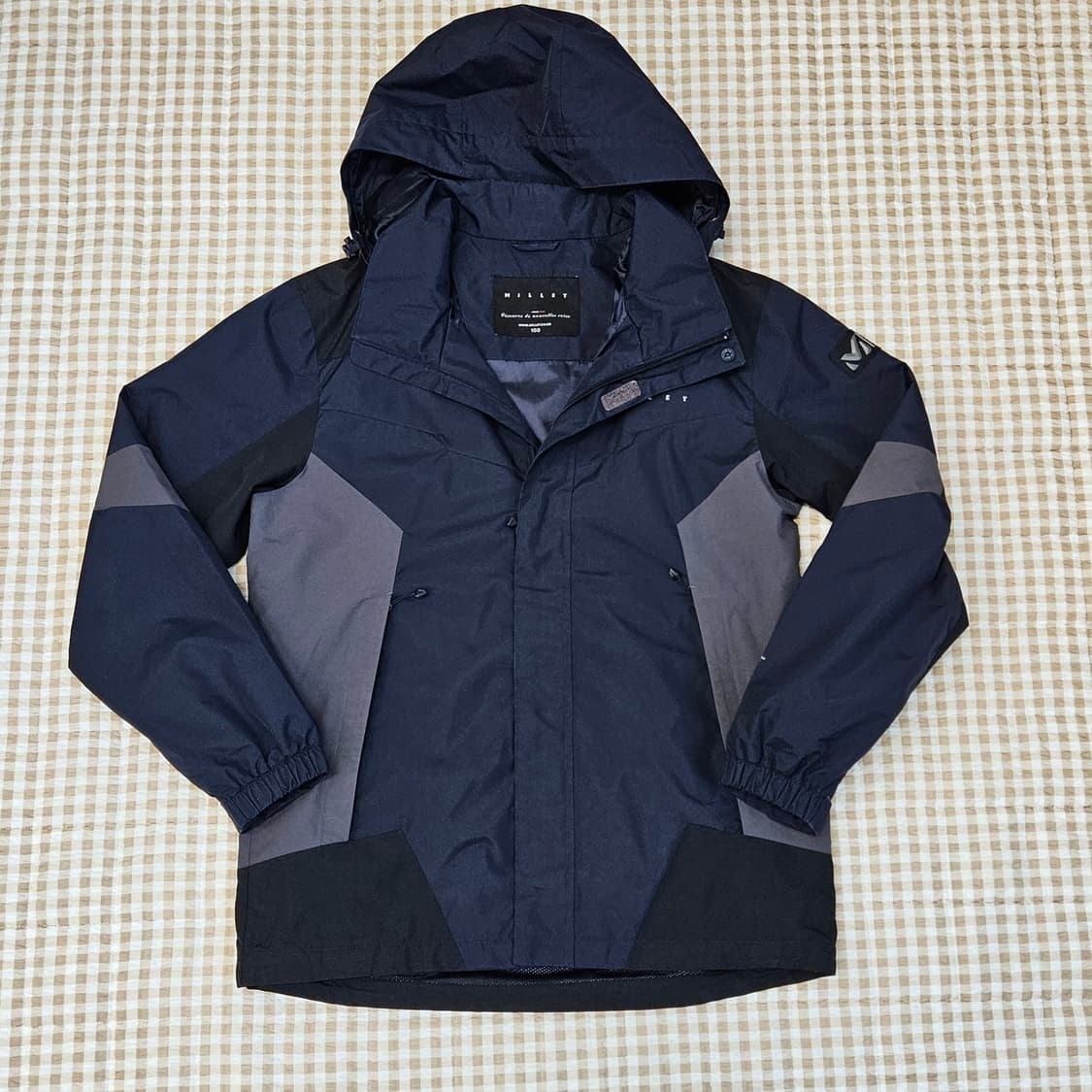 밀레 오버핏 바람막이 자켓 남자100 상품이미지1