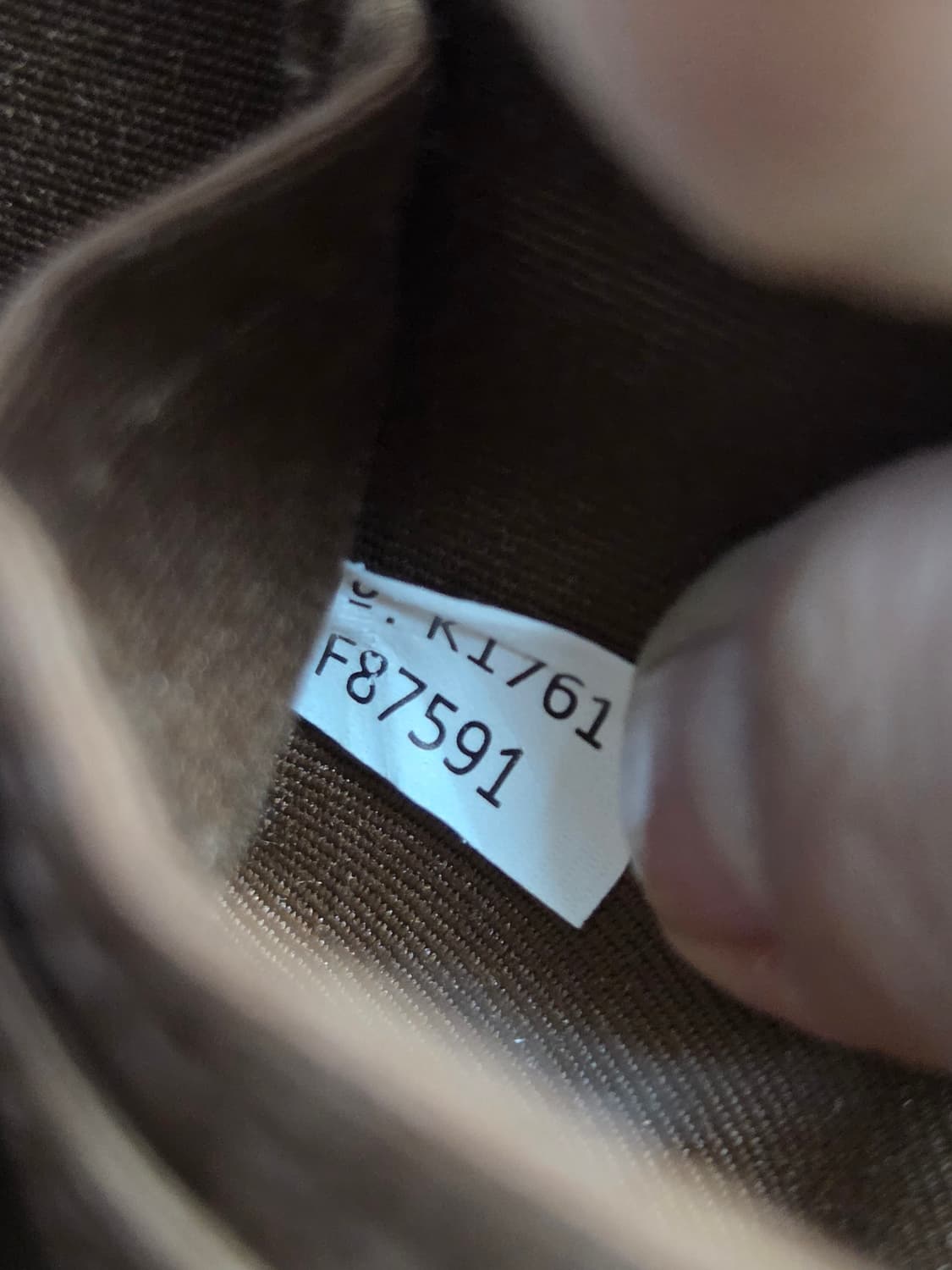 [코치] 시그니처 더블 지퍼 코너 리스트릿 | G00015 상품이미지9