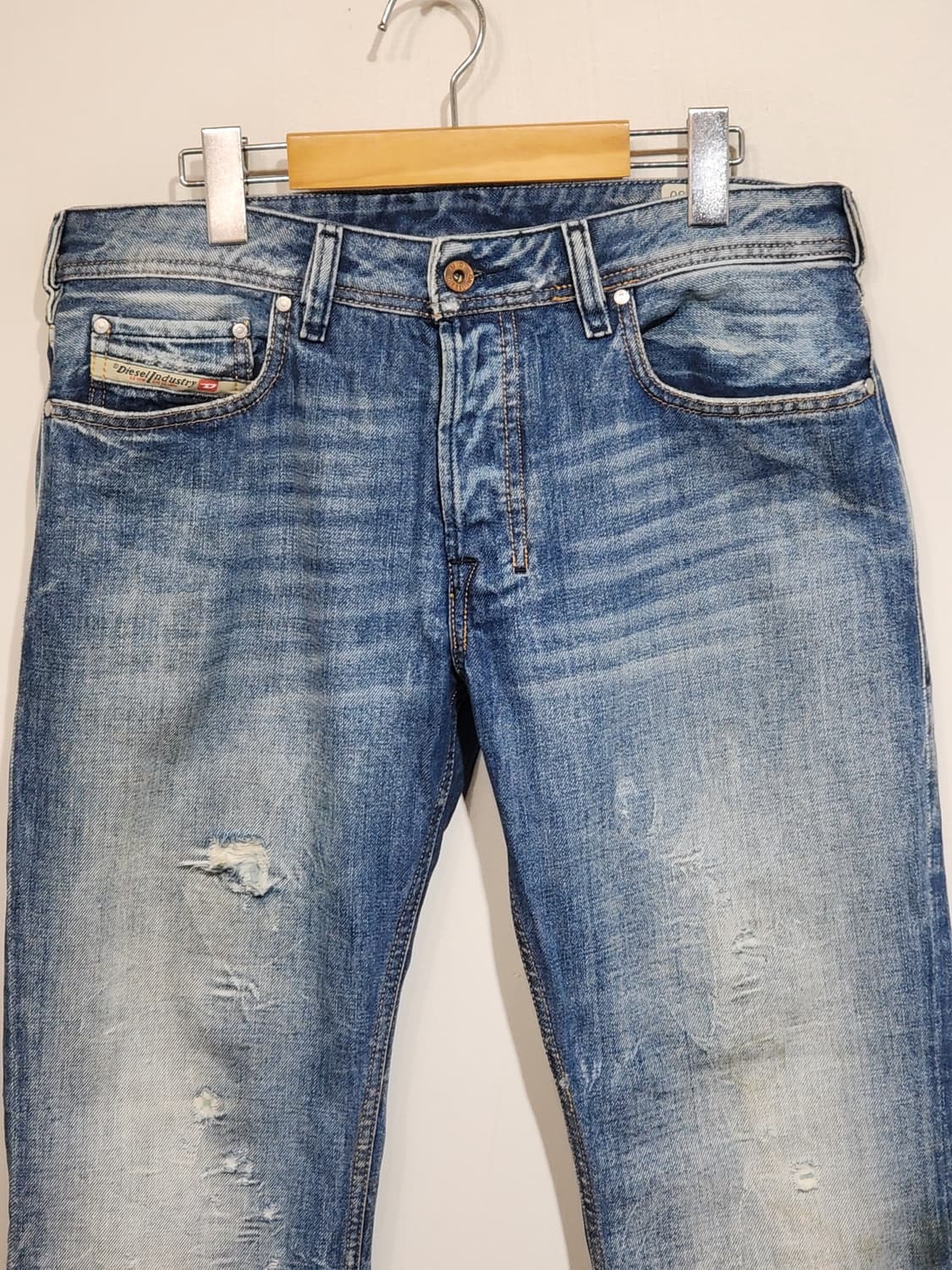 (32) 디젤 자티니 청바지 연청 부츠컷 데님팬츠 이태리판  상품이미지2