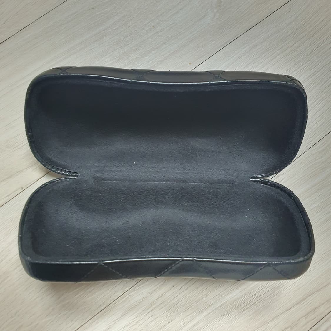 샤넬 선글라스 케이스  상품이미지9