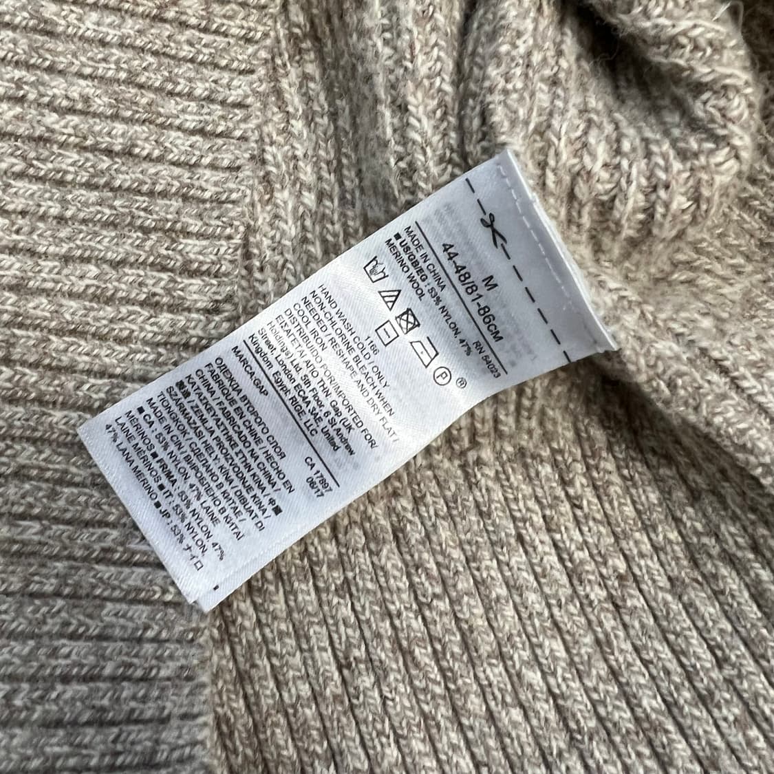 M) GAP 갭 아가일 체크 니트 스웨터 상품이미지4