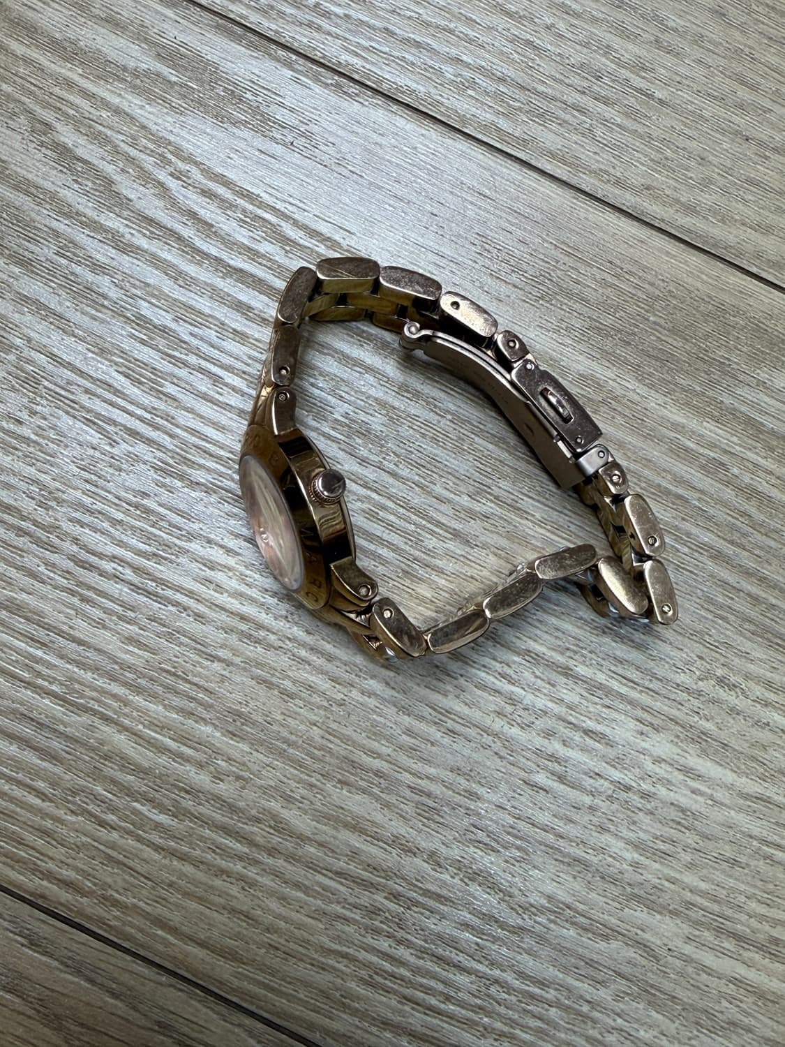 마이클코어스 금장 여성용 시계  상품이미지4