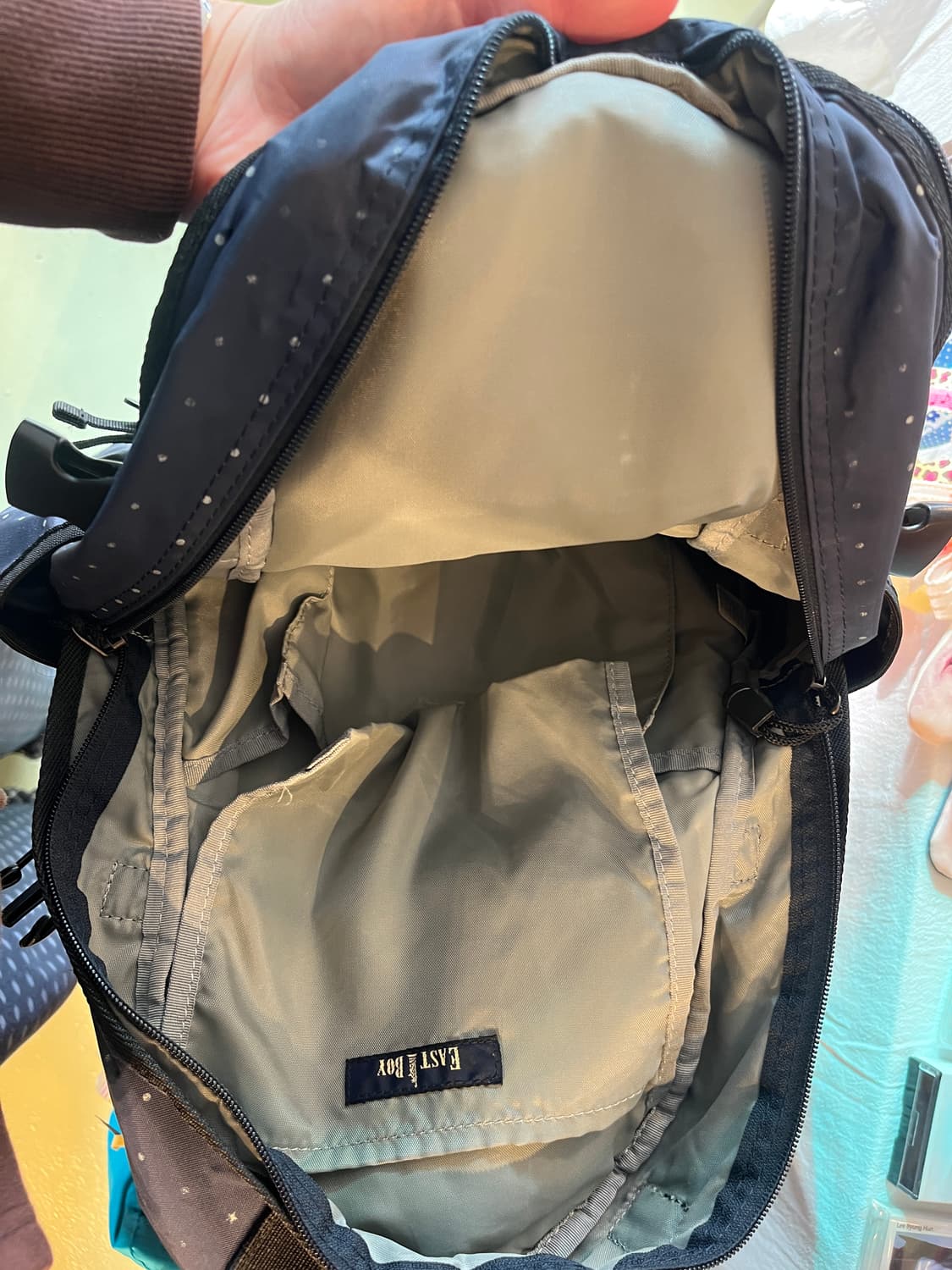 이스트보이 네이비 도트 백팩 🪽 상품이미지5