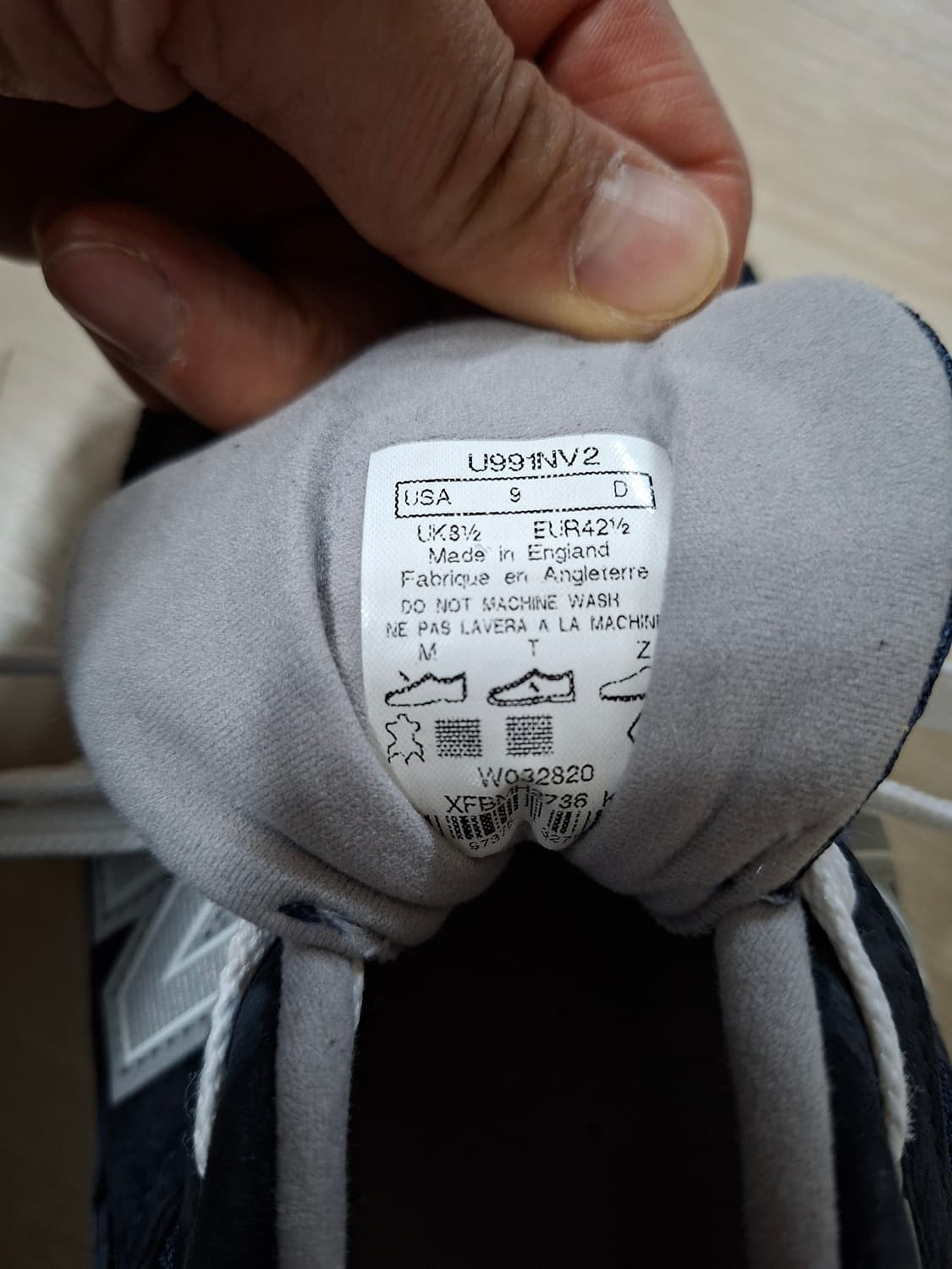 뉴발란스991v2 네이비 270 (9/10) 상품이미지7