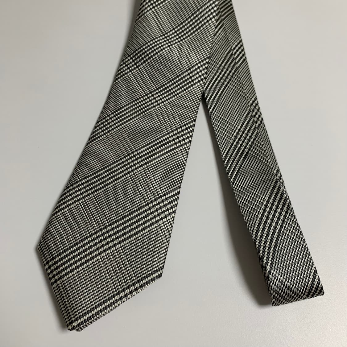 버버리(BURBERRY) 노바체크 명품넥타이 블랙라벨 최상급 A+등급 상품이미지9