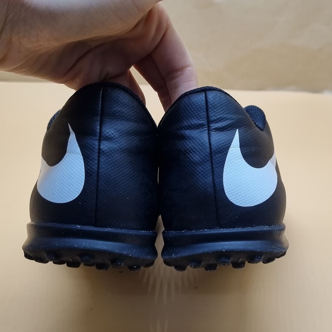 나이키 브라바타2 풋살화250. 상품이미지4