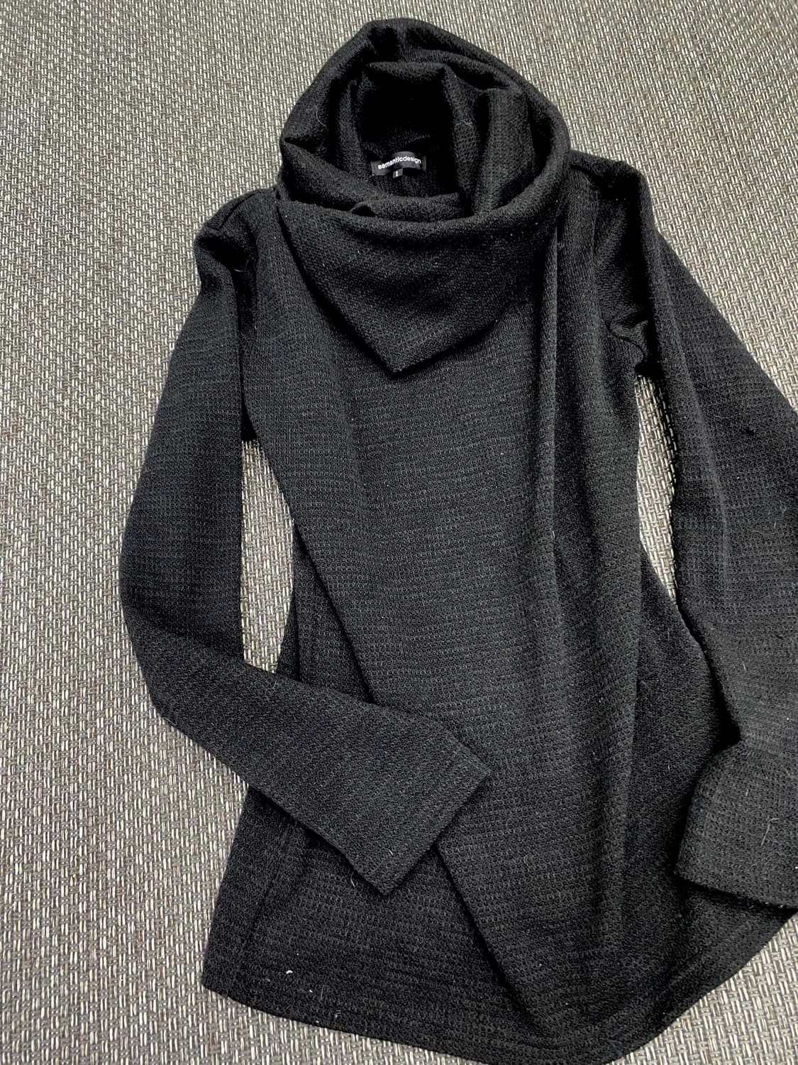 [Semantic Design] Draped Black Sleeve 상품이미지4