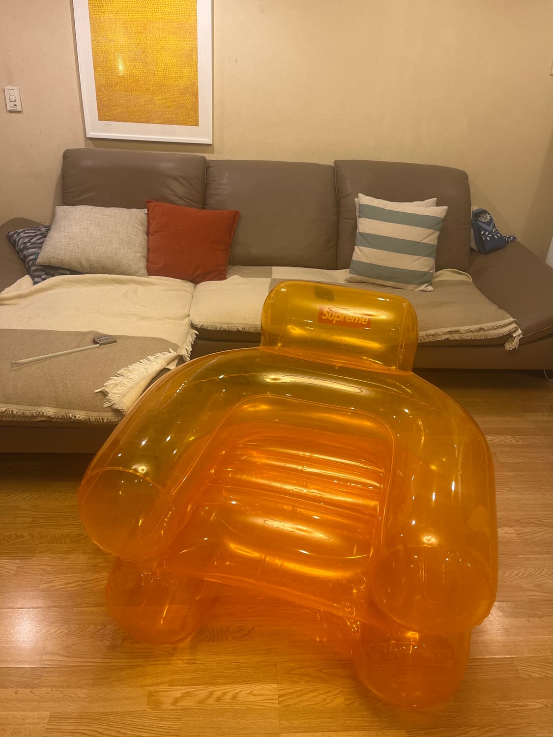 슈프림 인플레터블 공기 의자 체어 상품이미지10