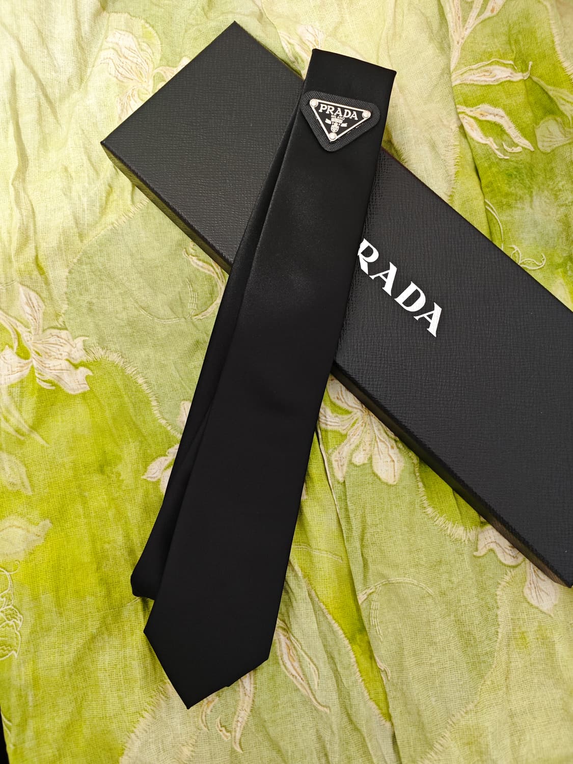 프라다 블랙 넥타이 상품이미지3