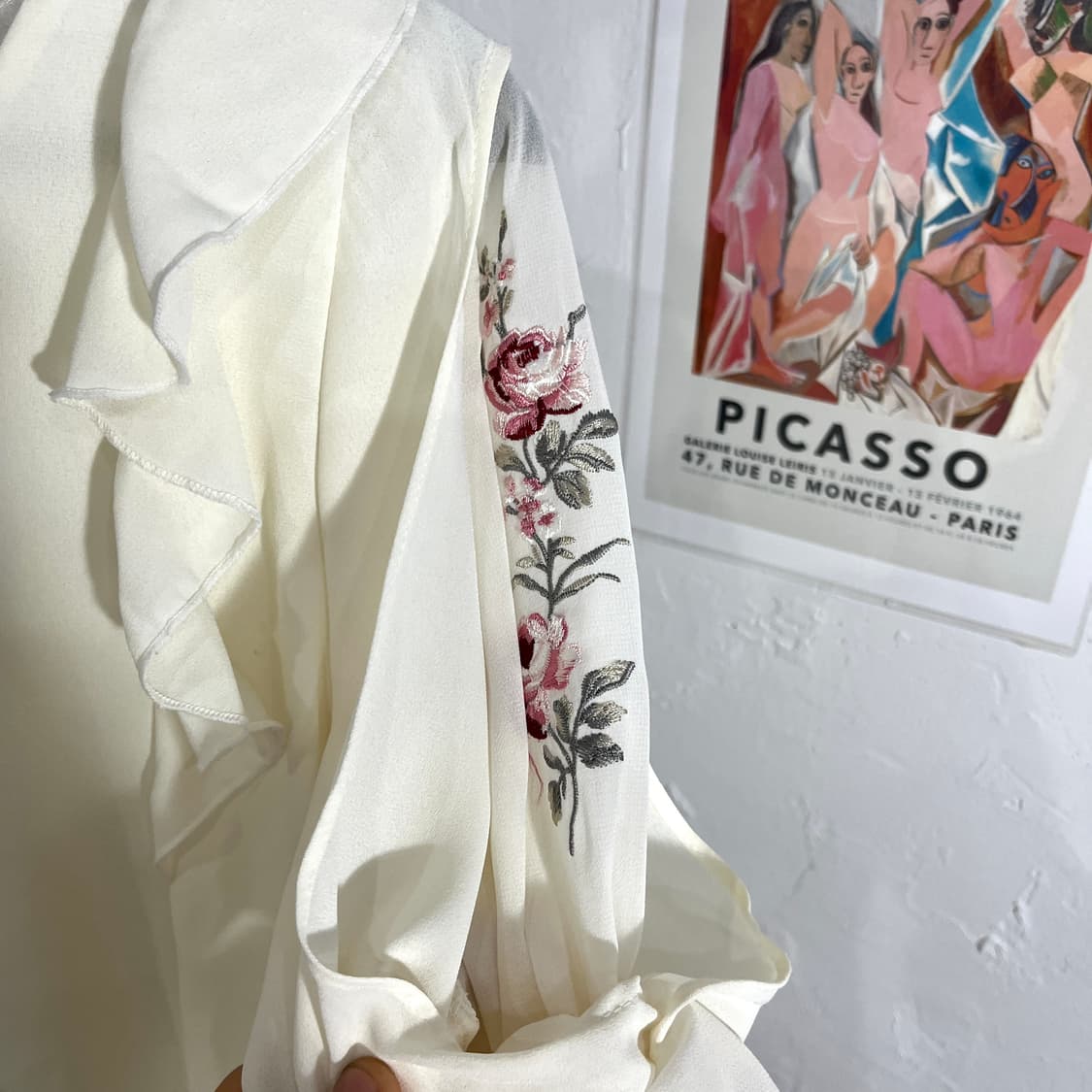 엑시즈팜 레이스 자수 티셔츠 상품이미지4