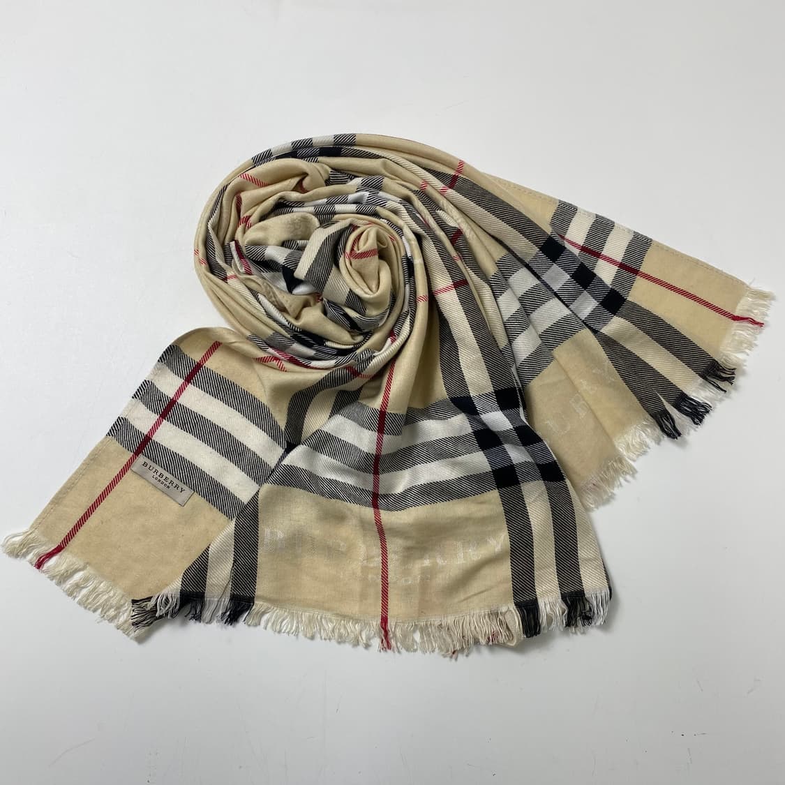 버버리 머플러 상품이미지2