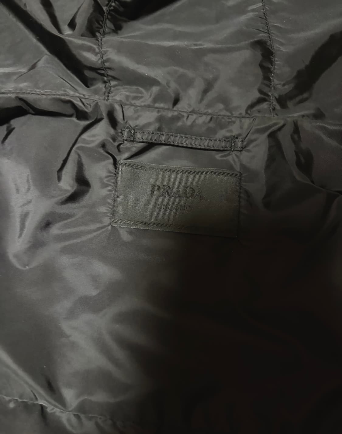프라다 바람막이 상품이미지4