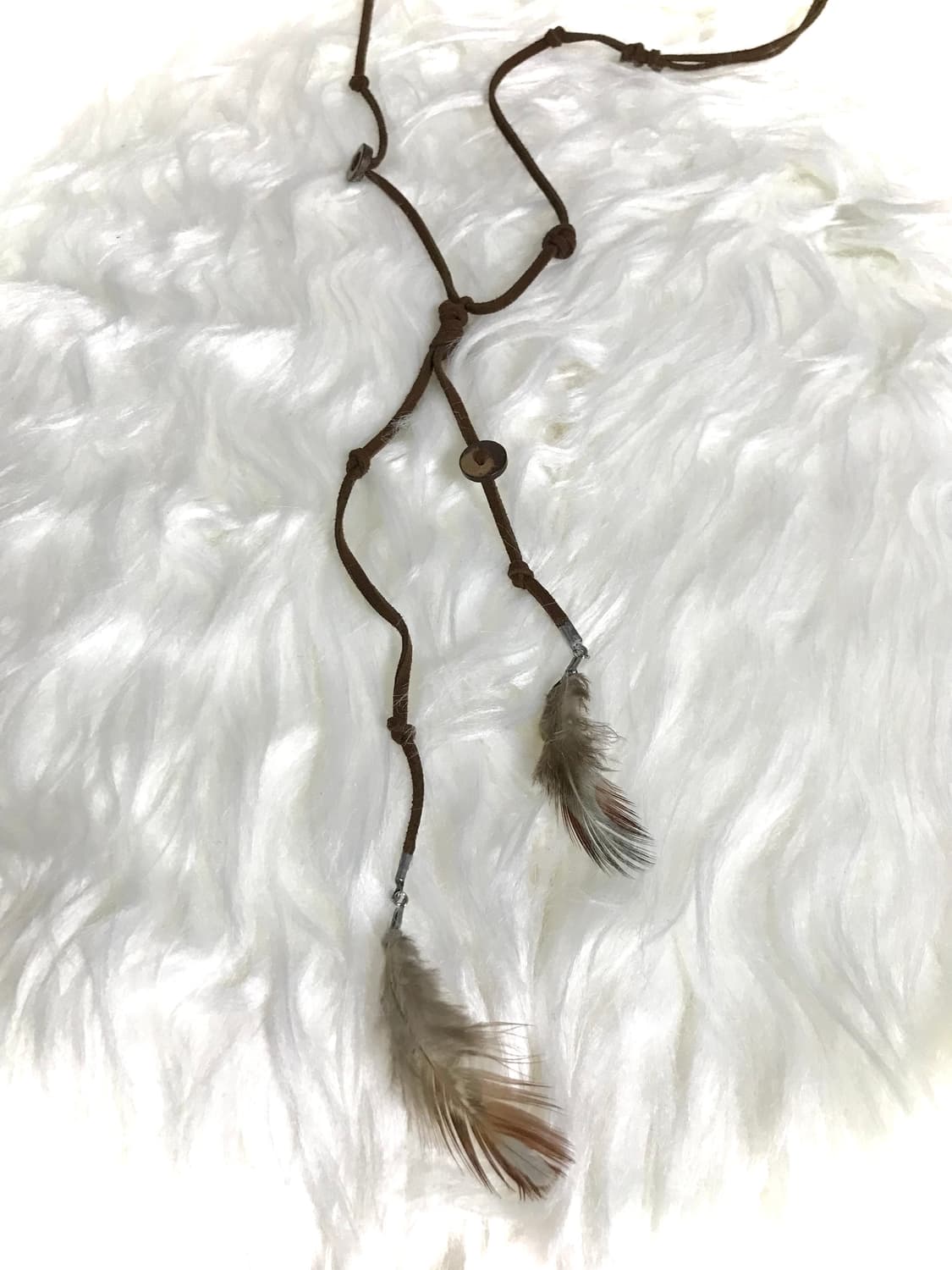 빈티지 보헤미안 우드 단추 깃털 스웨이드 끈 길이조절 목걸이 상품이미지3