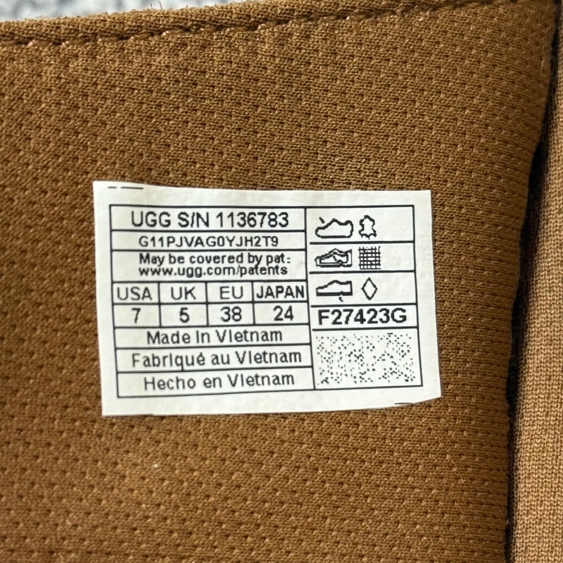 [정가 23만원] UGG 어그 스트랩 샌들 240 상품이미지9