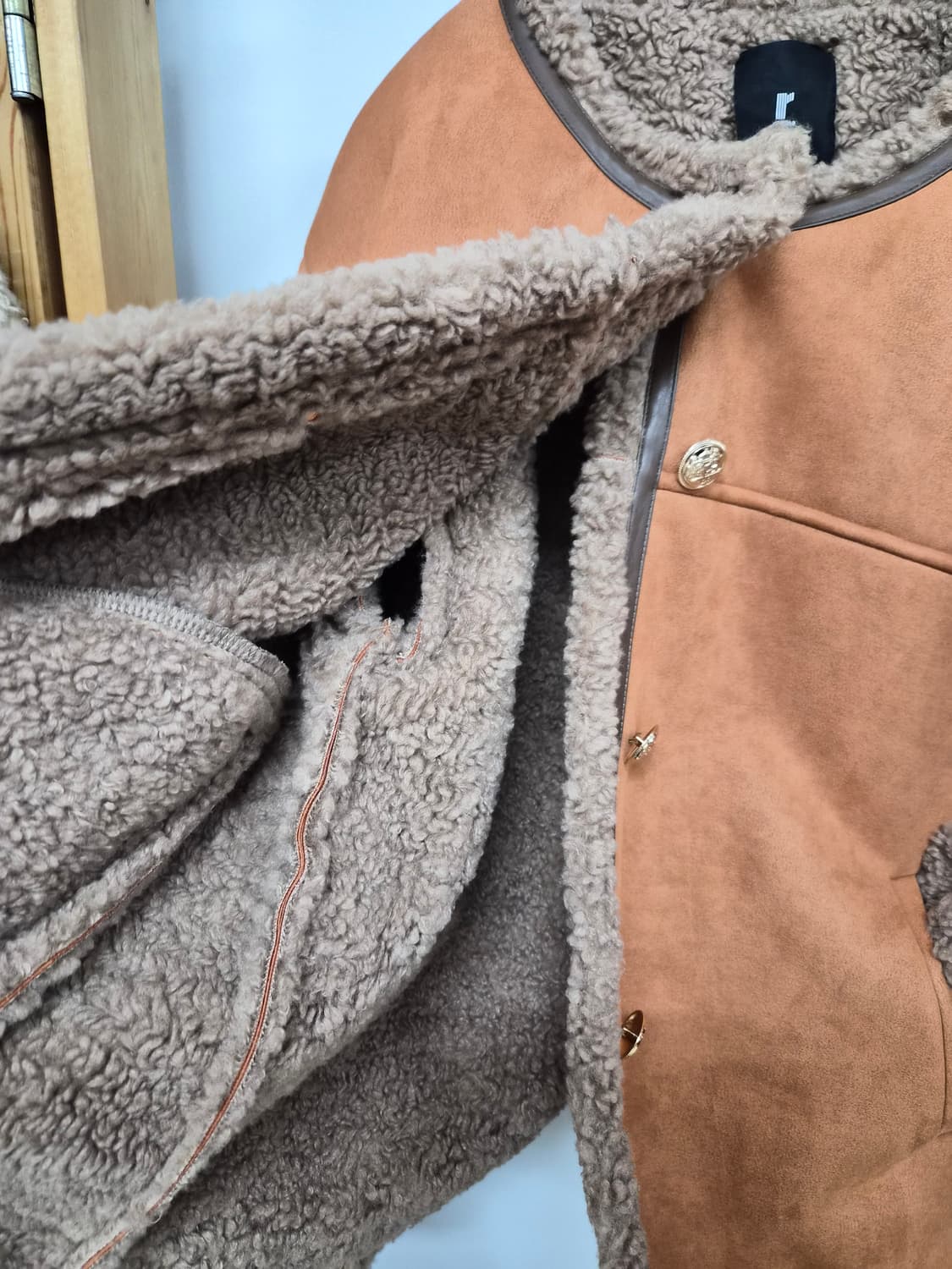 레노마 라운드 뽀글 무스탕 상품이미지5