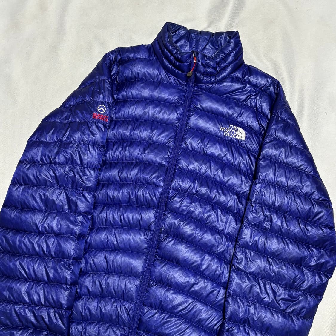 105 노스페이스 써밋 시리즈 퍼플 경량 패딩 상품이미지1