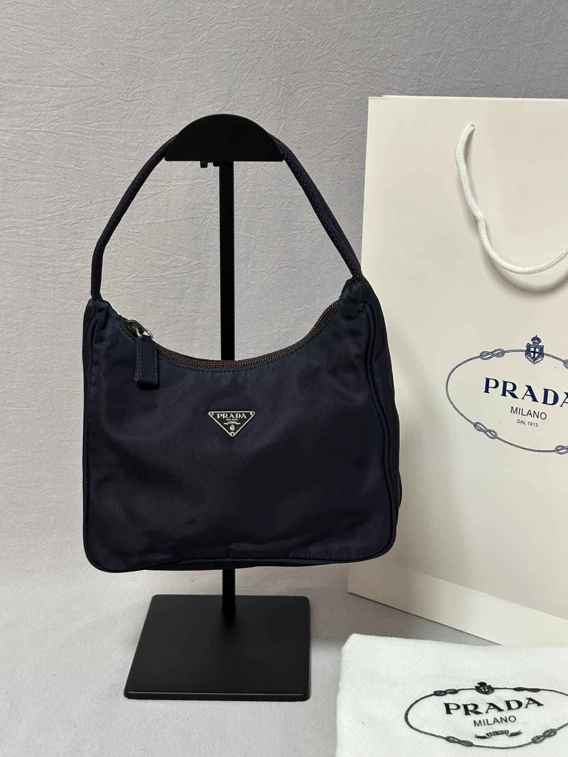 프라다 나일론 포코노 호보백 미니백 딥퍼플 y2k  상품이미지8