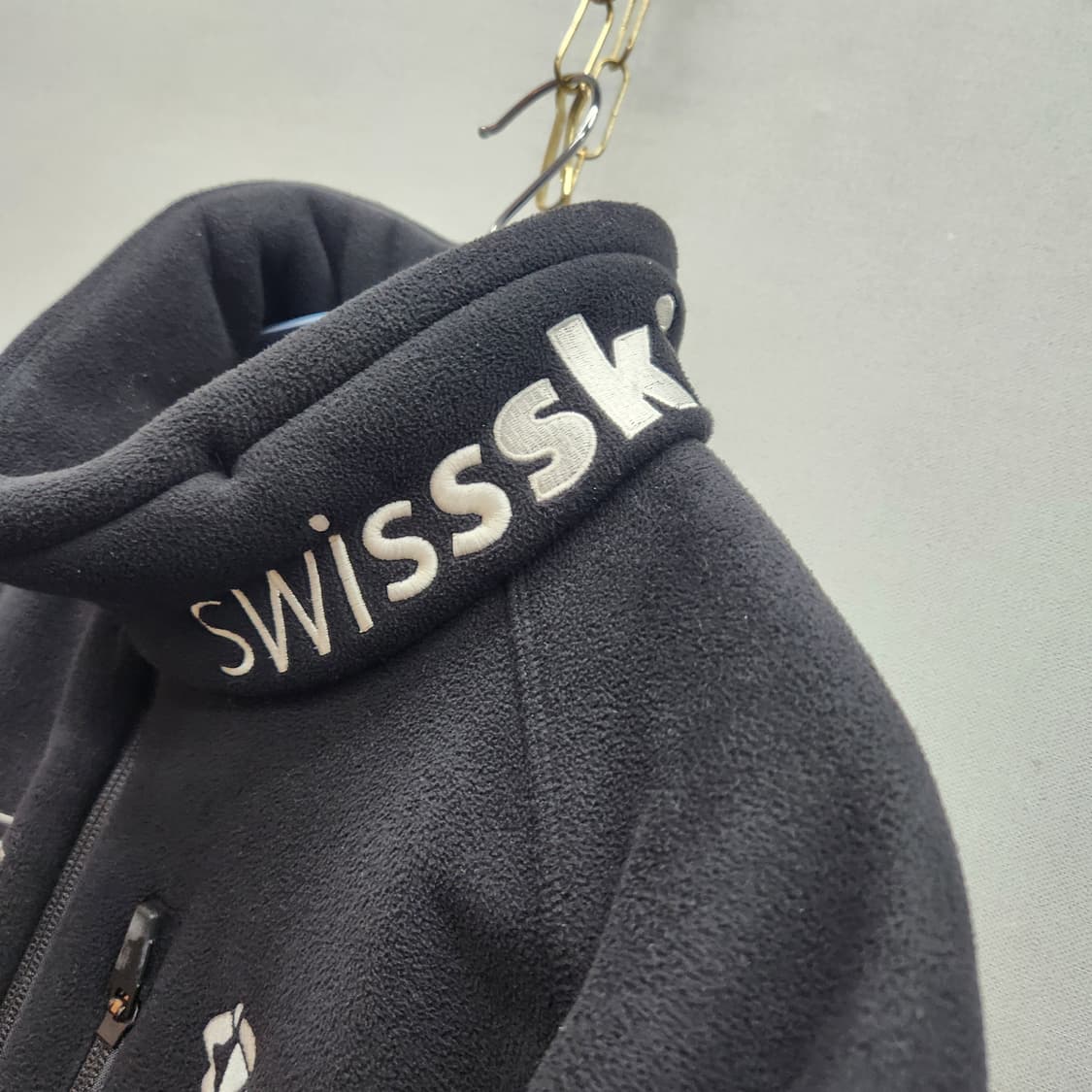 데상트 스폰서 로고 플리스(후리스) 집업 L 상품이미지3