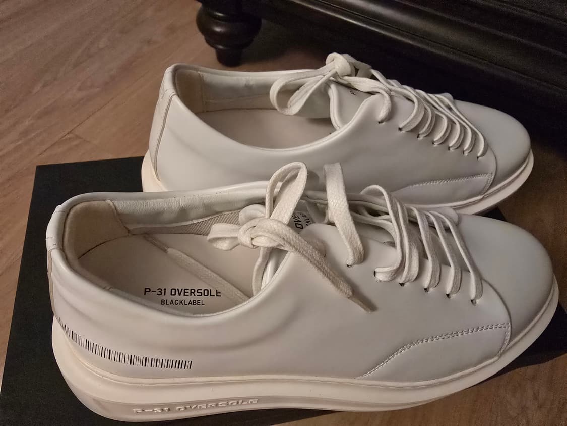 P-31 Oversole 화이트 스니커즈 7cm 42사이즈입니다. 상품이미지2