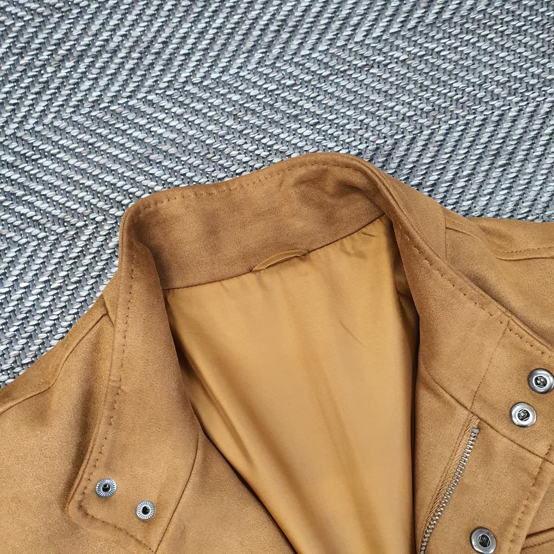 다니엘크레뮤 스웨이드 집업자켓 남자105 상품이미지2