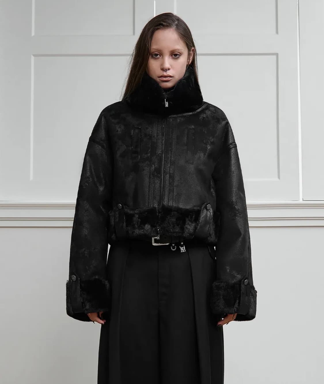 트리밍버드 볼드 크롭 무스탕 23FW 상품이미지1