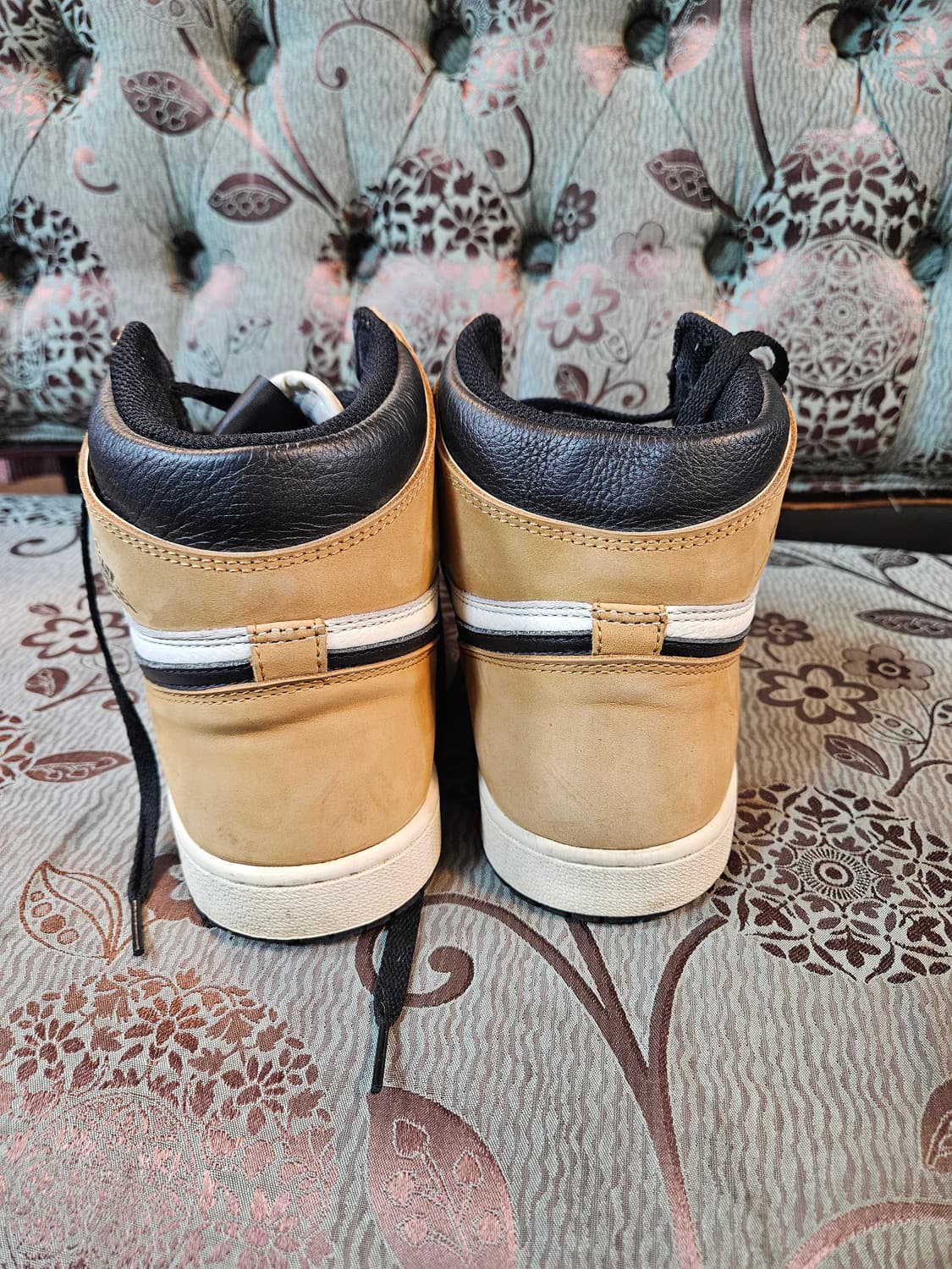 나이키 조던1 레트로 하이 OG 루키오브더이어 상품이미지3