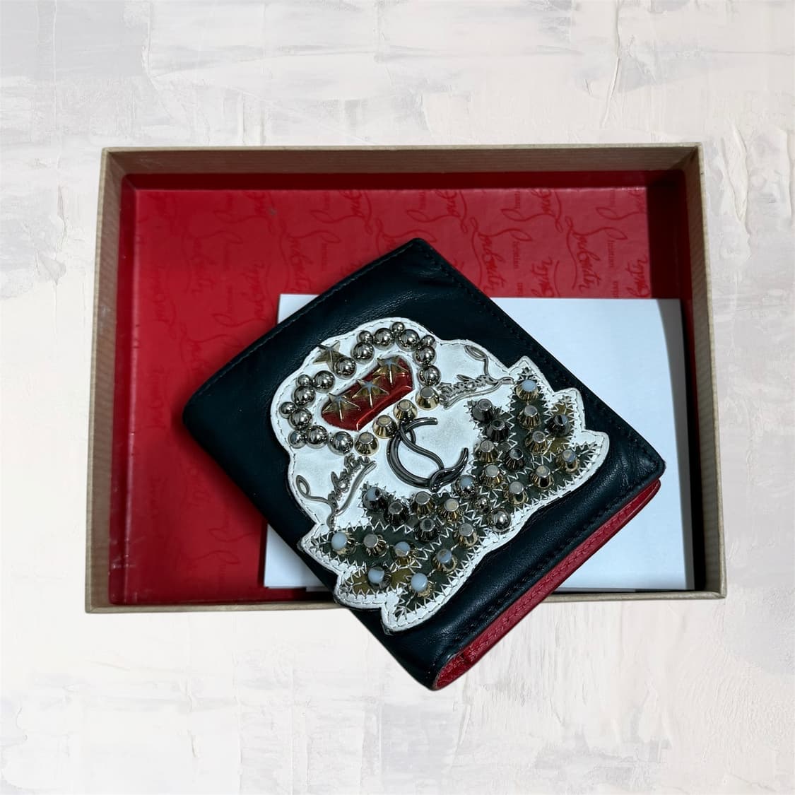 크리스챤 루부탱 카프스킨 지갑 상품이미지6