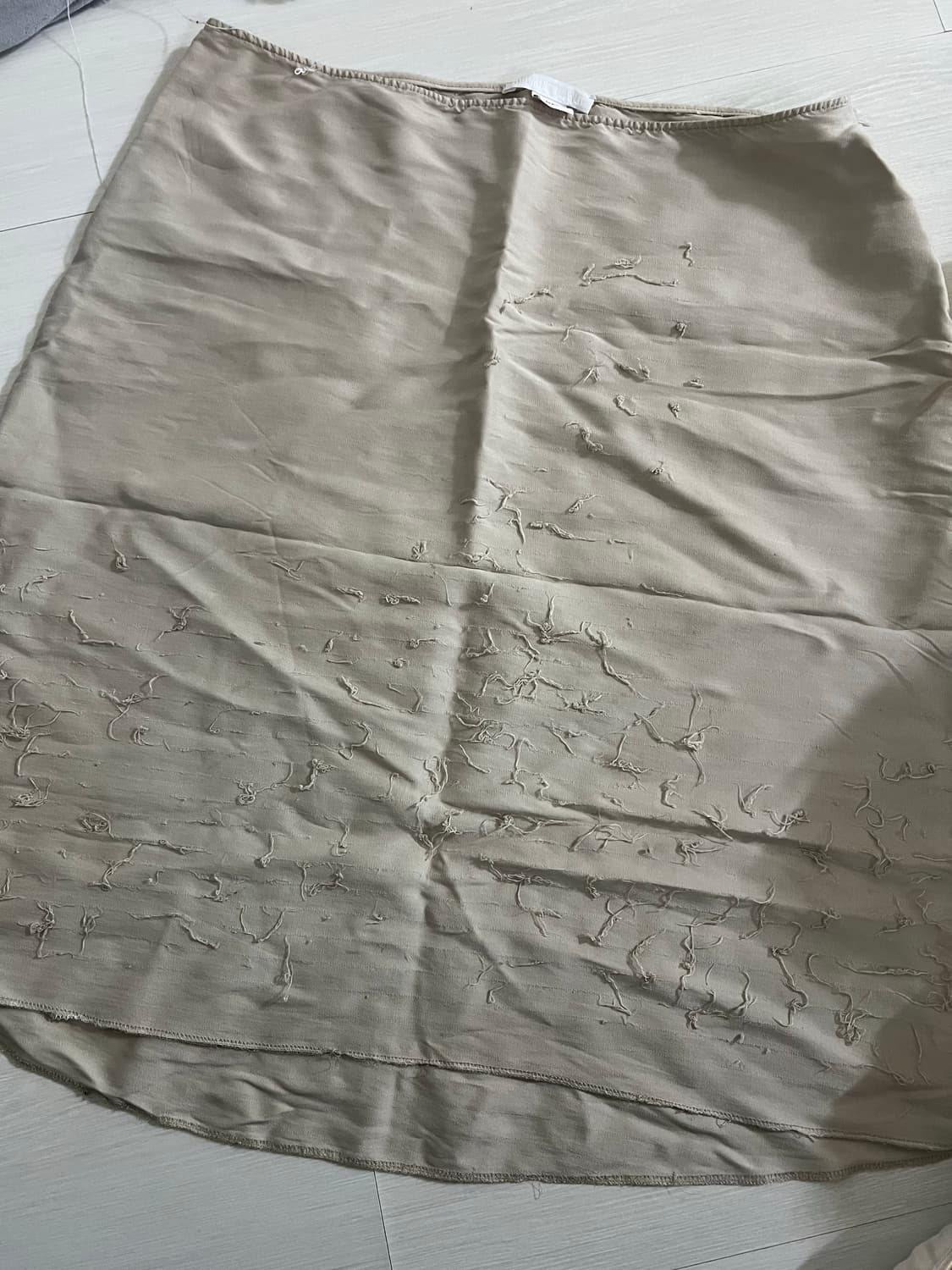핼무트랭 미디 스커트 상품이미지1
