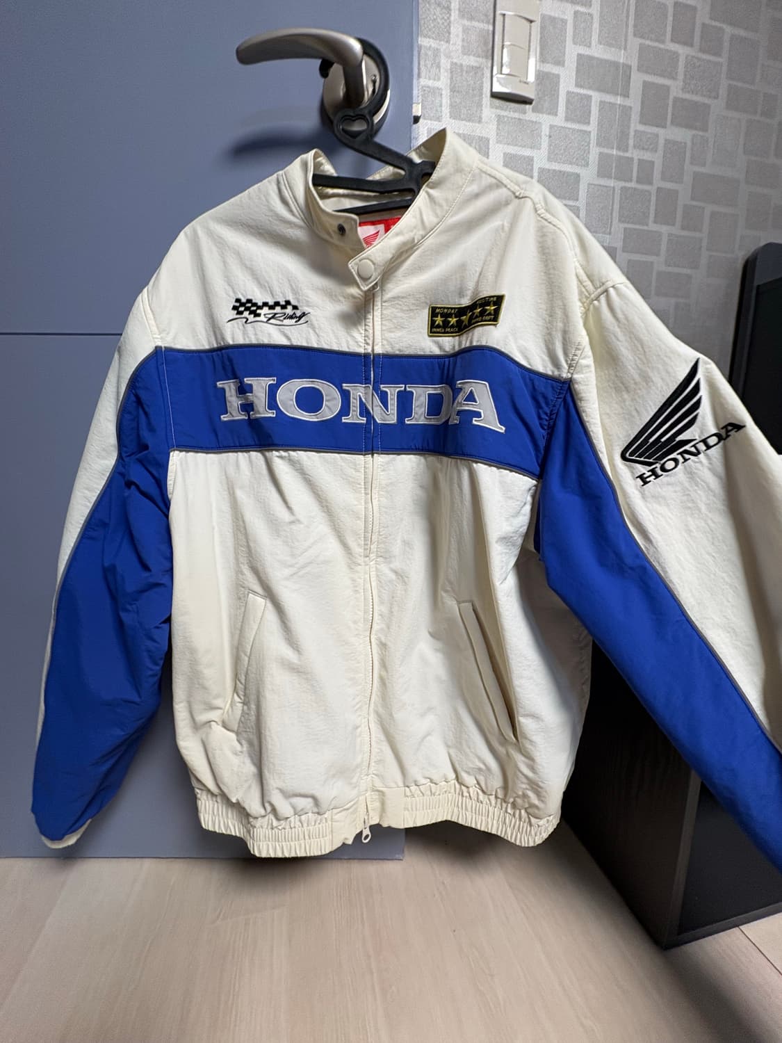혼다 블루종 자켓 아이보리 XL 판매합니다 상품이미지1