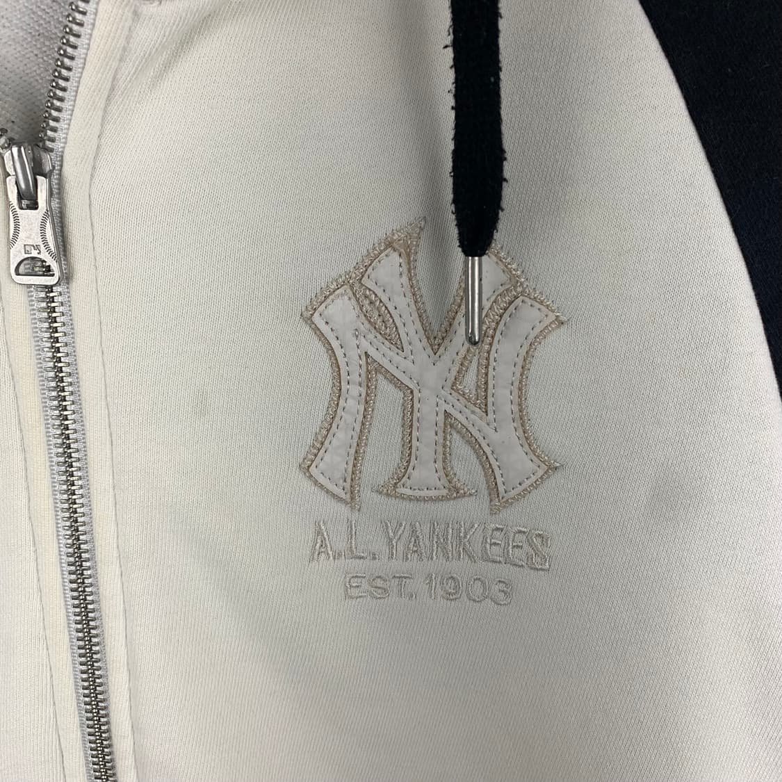 MLB 뉴욕양키스 나그랑 배색 후드집업 상품이미지4