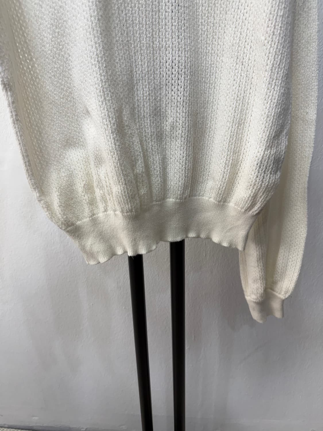 정품) 이치아더 한섬 화이트 니트 스웨터 82(66) 상품이미지4