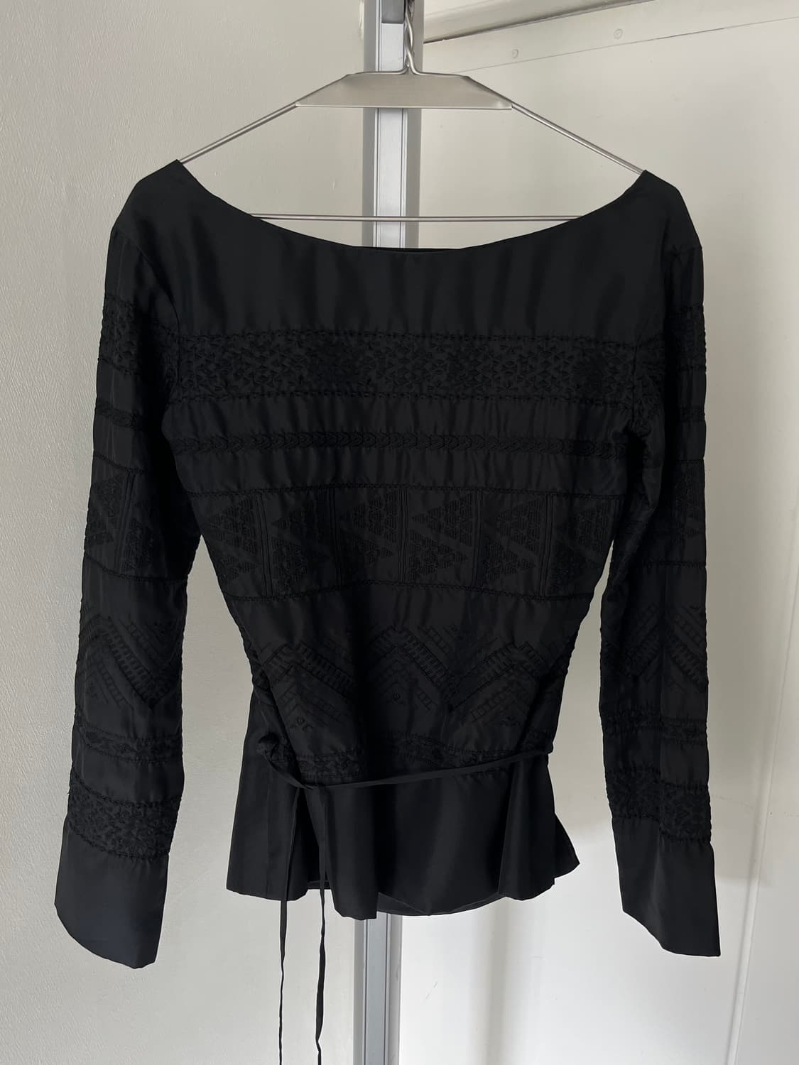 silk back open blouse 상품이미지6