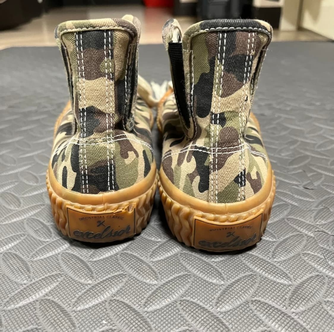 엑셀시오르 볼트 플러스 하이 카모 240 상품이미지6