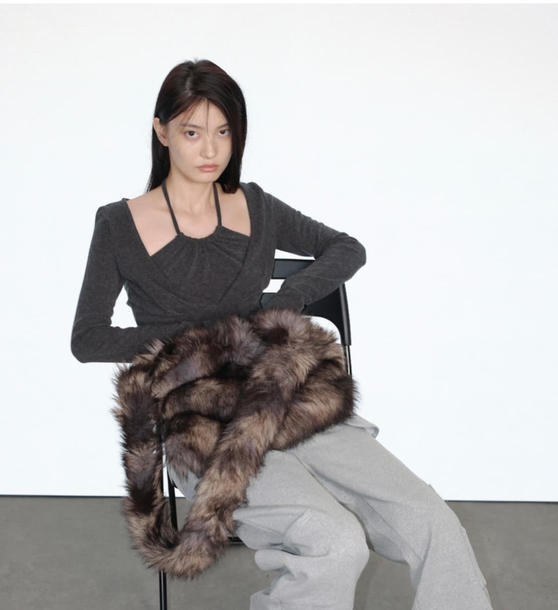 세릭 모헤어 크로스백 상품이미지2