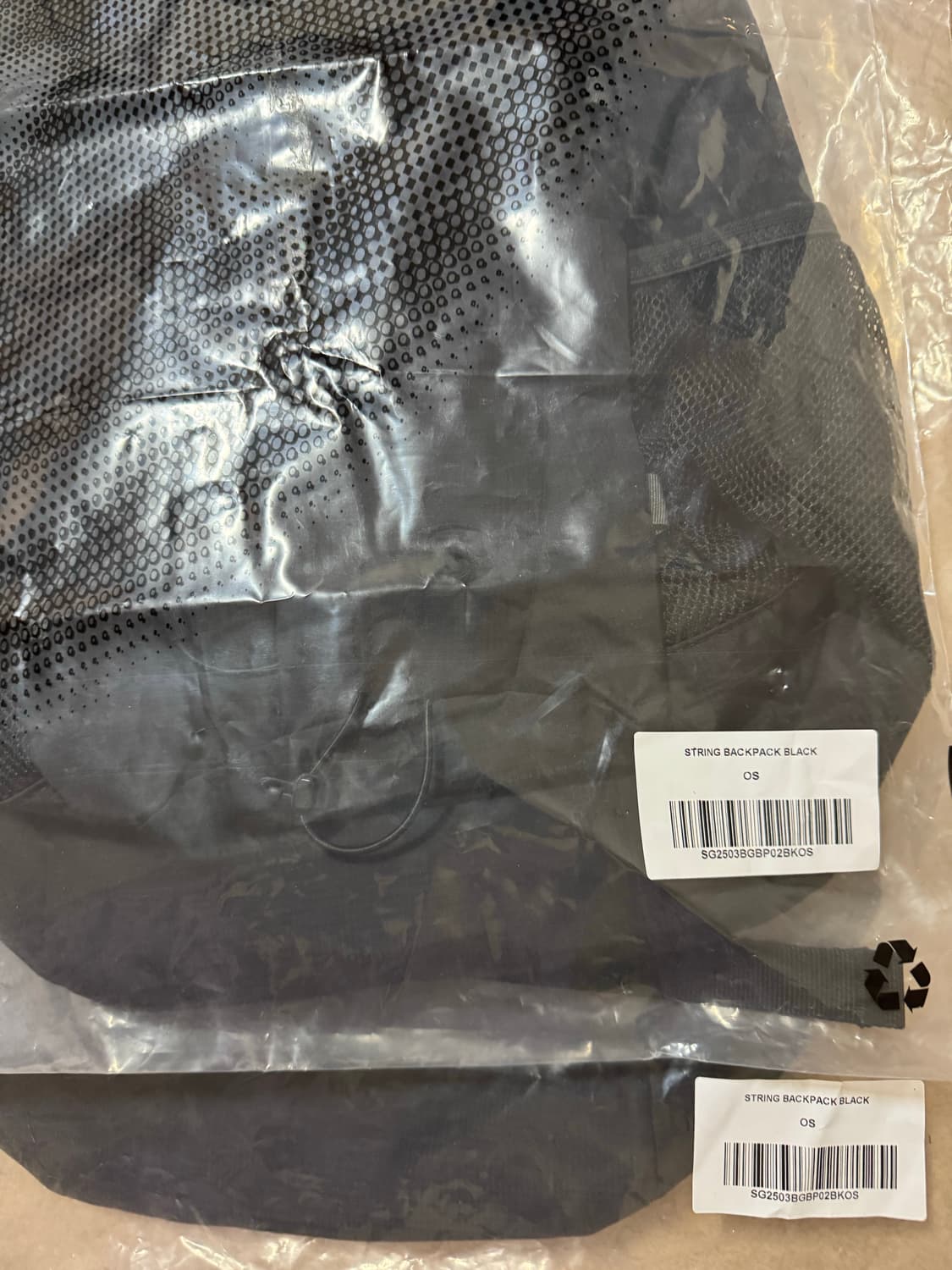 산산기어 스트링 백팩 블랙 상품이미지1