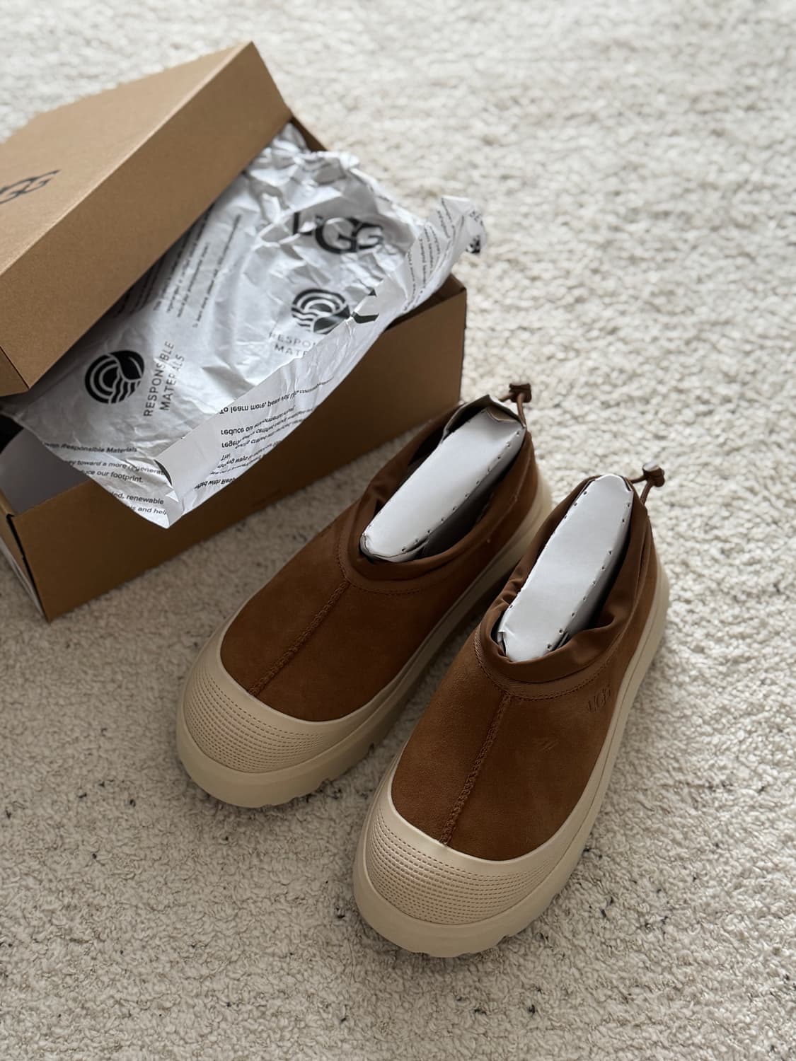 <새상품🖤> 정품 미국 어그(UGG) 타스만 웨더하이브리드 상품이미지4