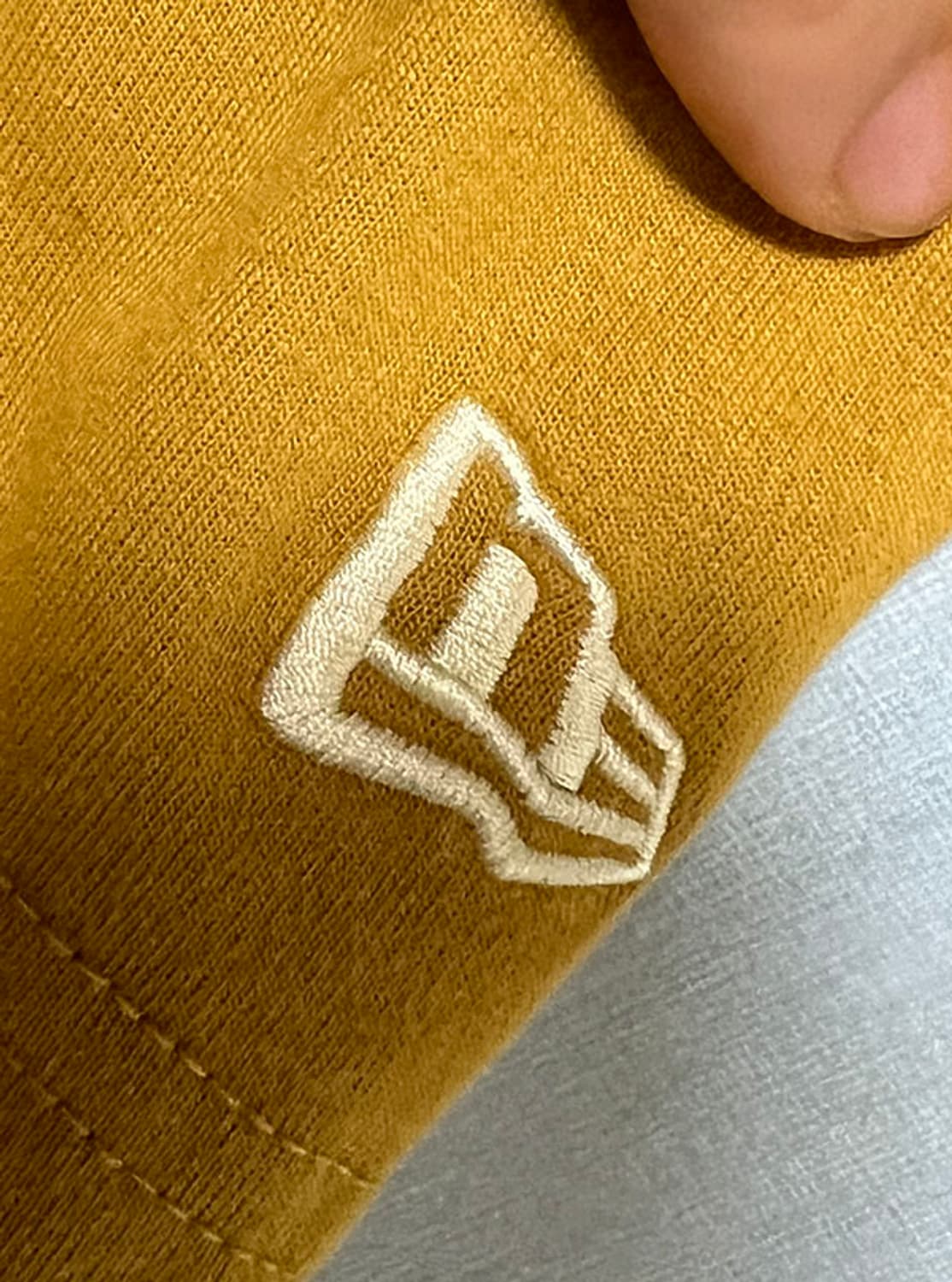 New Era 뉴에라 머스타드 오버핏 남자 반팔티셔츠 캐주얼 XL 105 상품이미지5