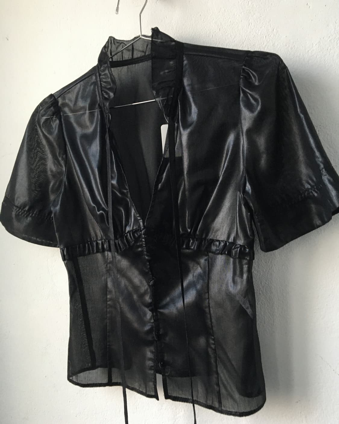 Glossy blouse 상품이미지3