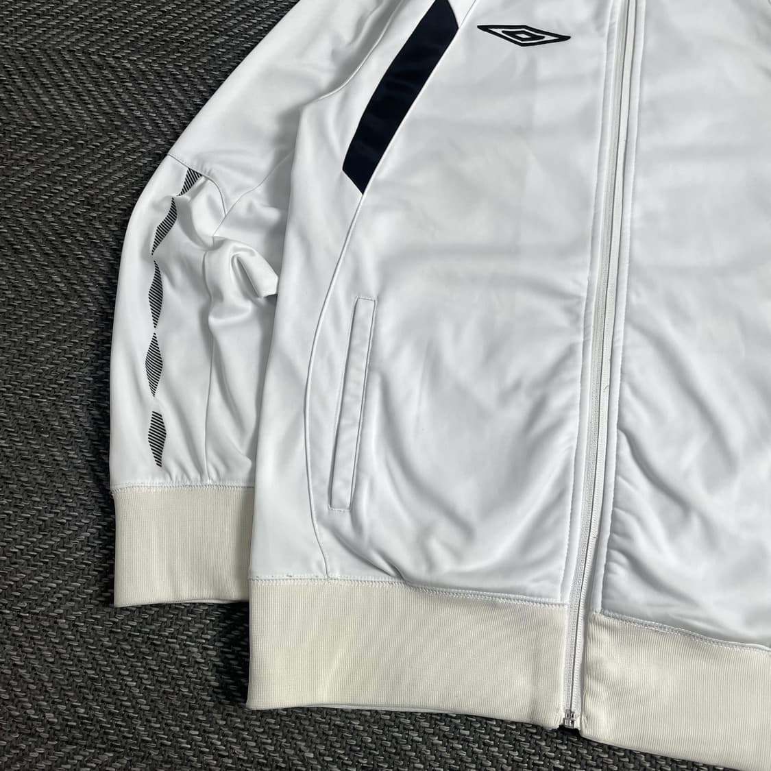 엄브로 사이드라인 올드스쿨 트랙탑 져지o 3532 상품이미지2