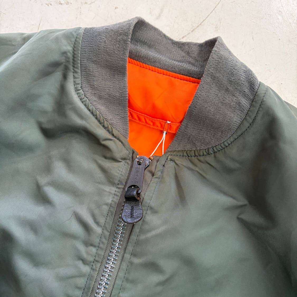 90s USA 알파 인더스트리 빈티지 MA-1 플라이트 자켓 L 상품이미지4