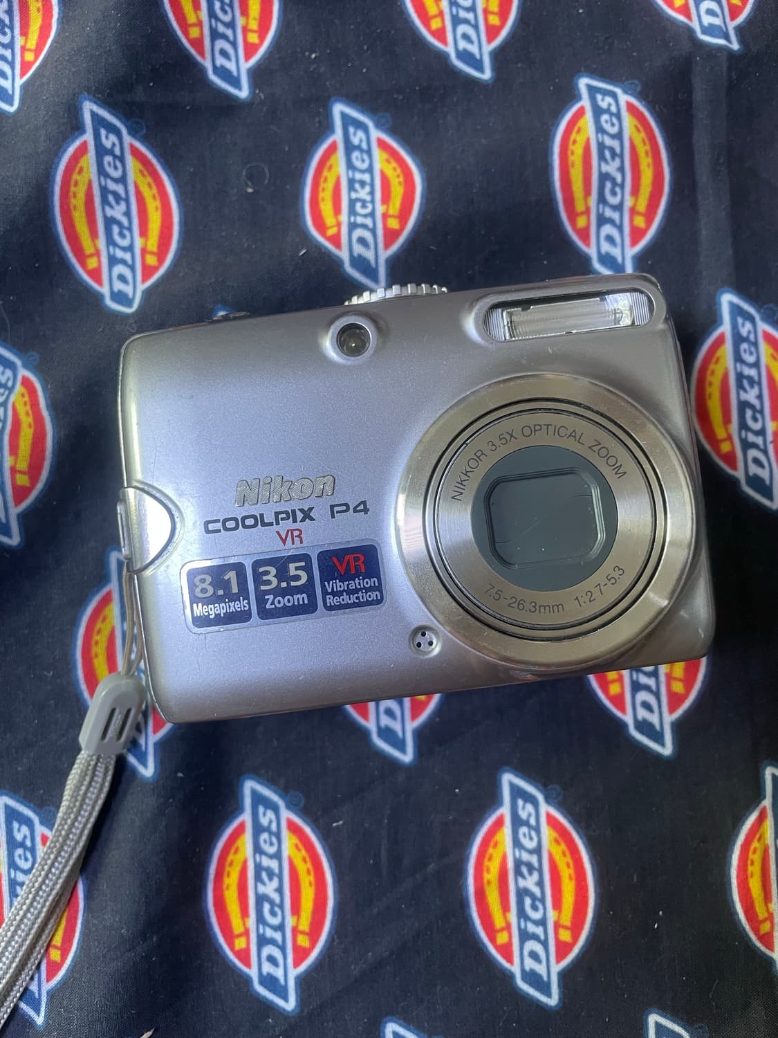 니콘 쿨픽스 p4 상품이미지1