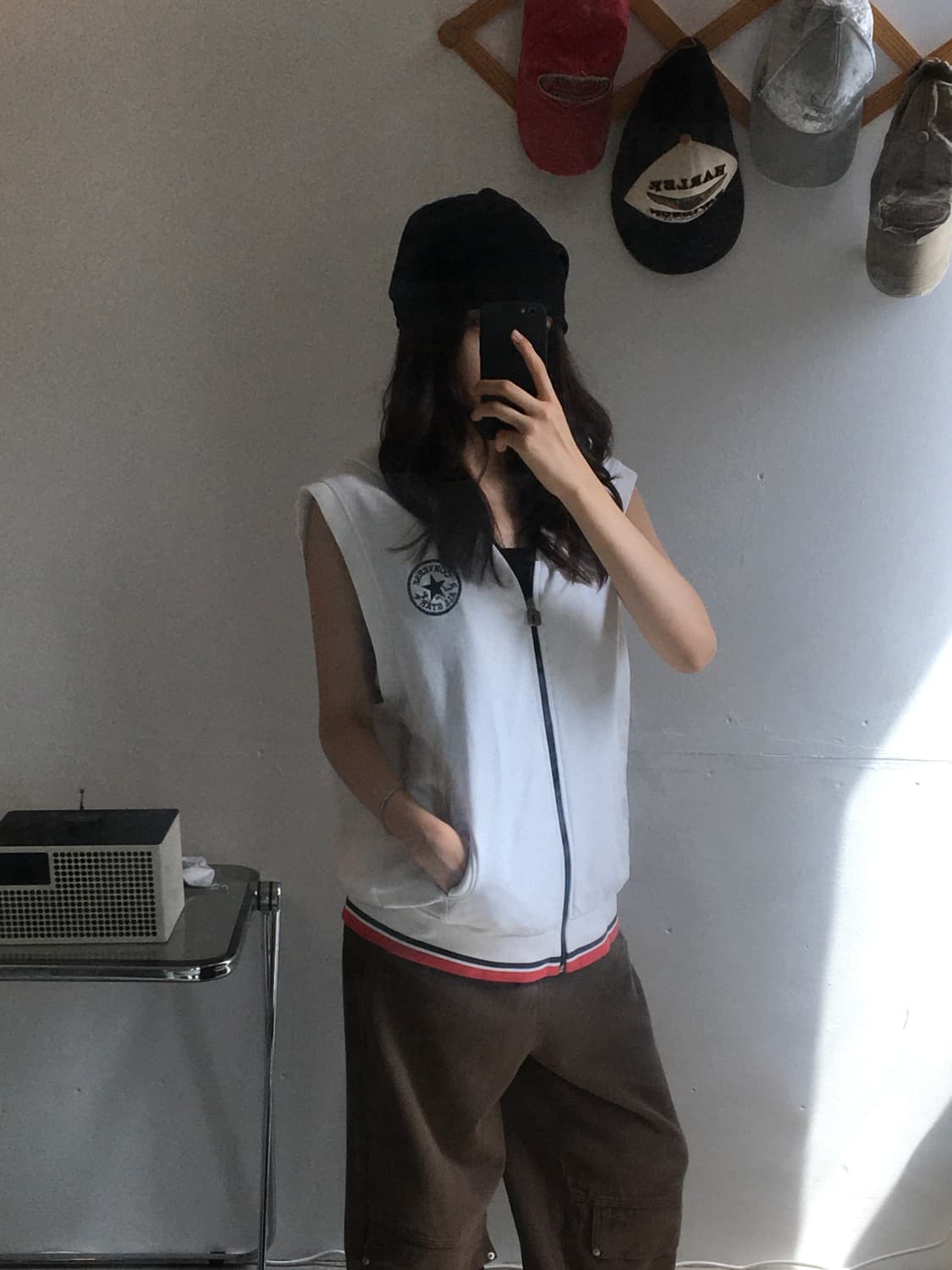 컨버스 백프린팅 후드 슬리브리스 상품이미지2