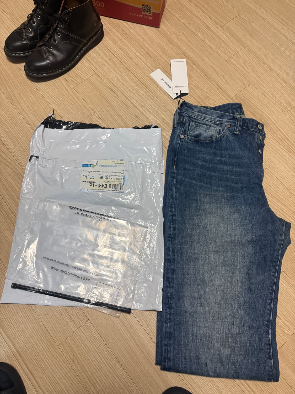 M) 100,000원 새상품 아웃스탠딩 대전판 셀비지 w.w.II 중청 상품이미지1