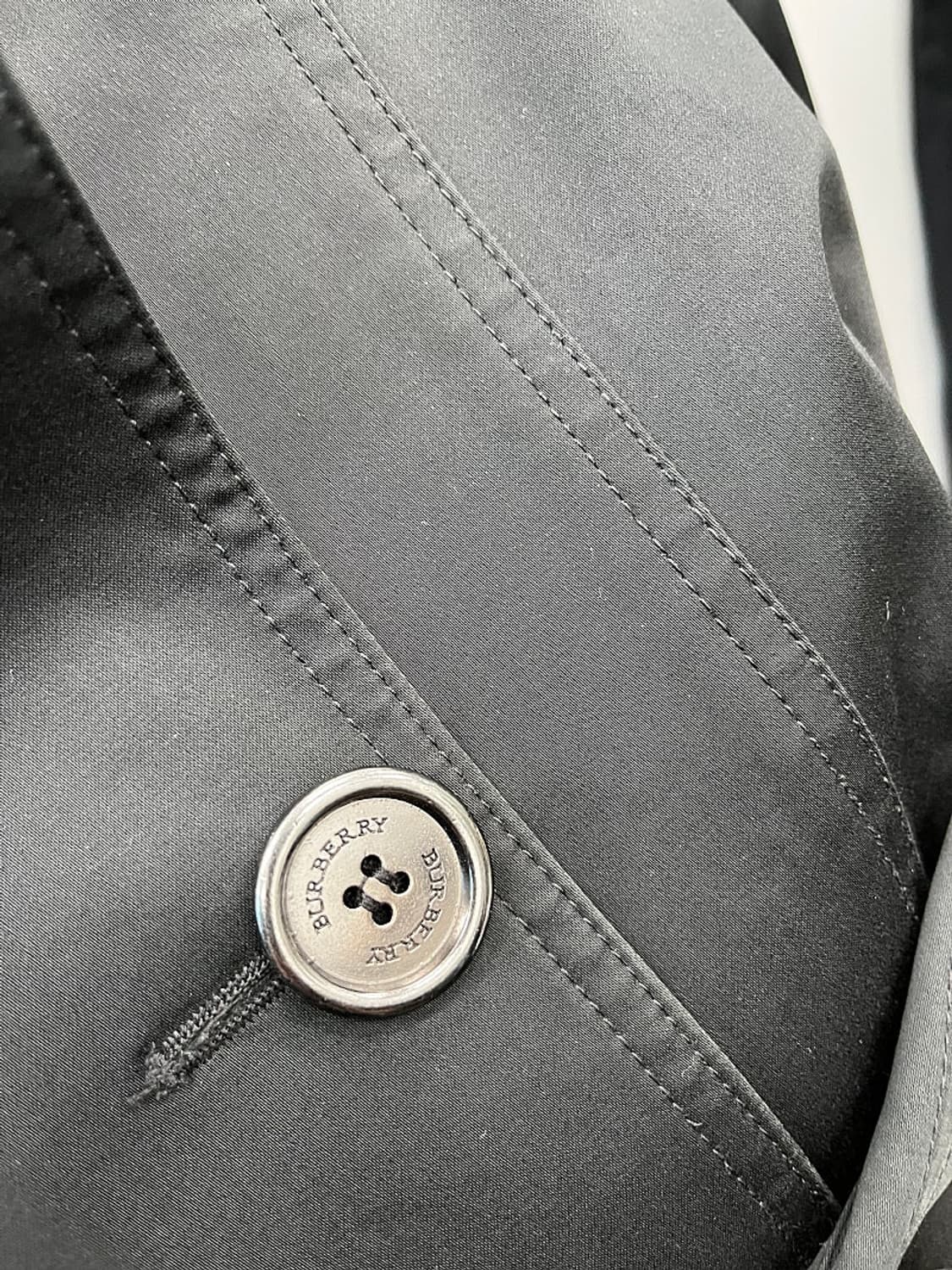 여) 버버리 런던 블랙 트렌치코트  상품이미지6