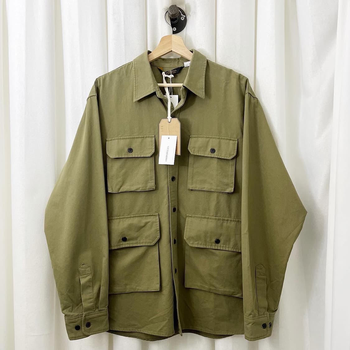 유니폼 브릿지 카키 멀티포켓 셔츠 상품이미지1